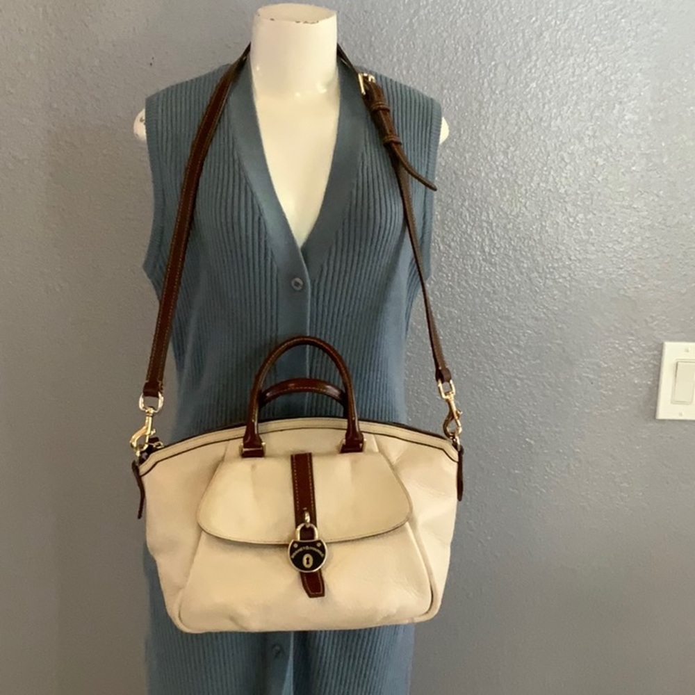 Dooney & Bourke Cream and Brown Leather Crossbody / Hand Bag - Picture 2 of 12